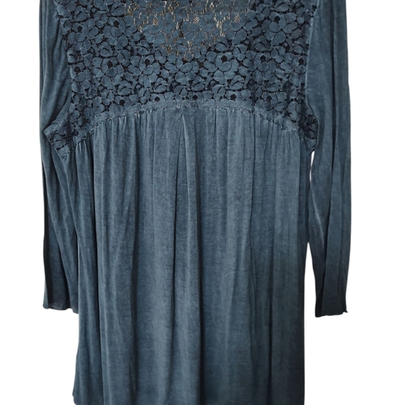 NWT Energe Blue Lace Large Detail Women's Top - Picture 5 of 8